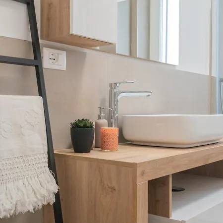 Magnolia House By Rent 코모