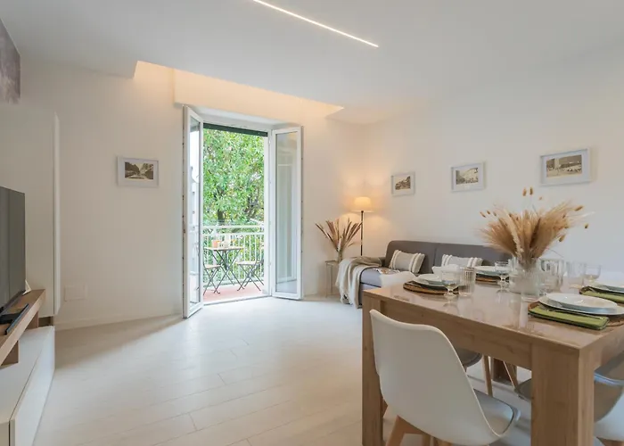 Magnolia House By Rent