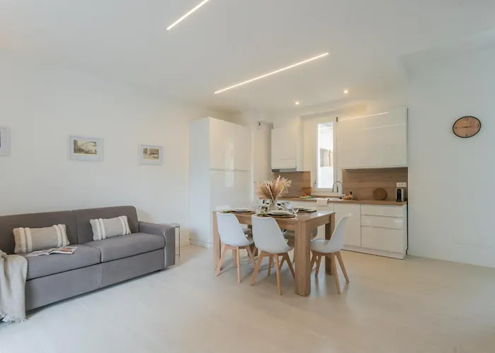 Magnolia House By Rent * Côme